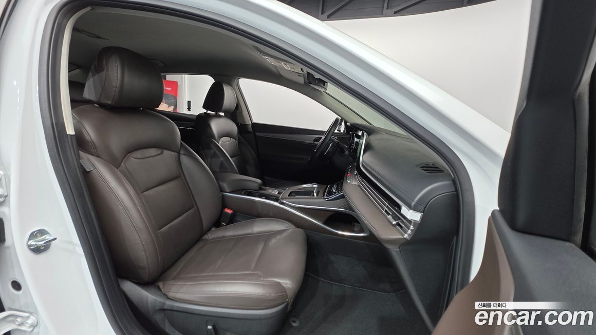 Hyundai Grandeur 2021