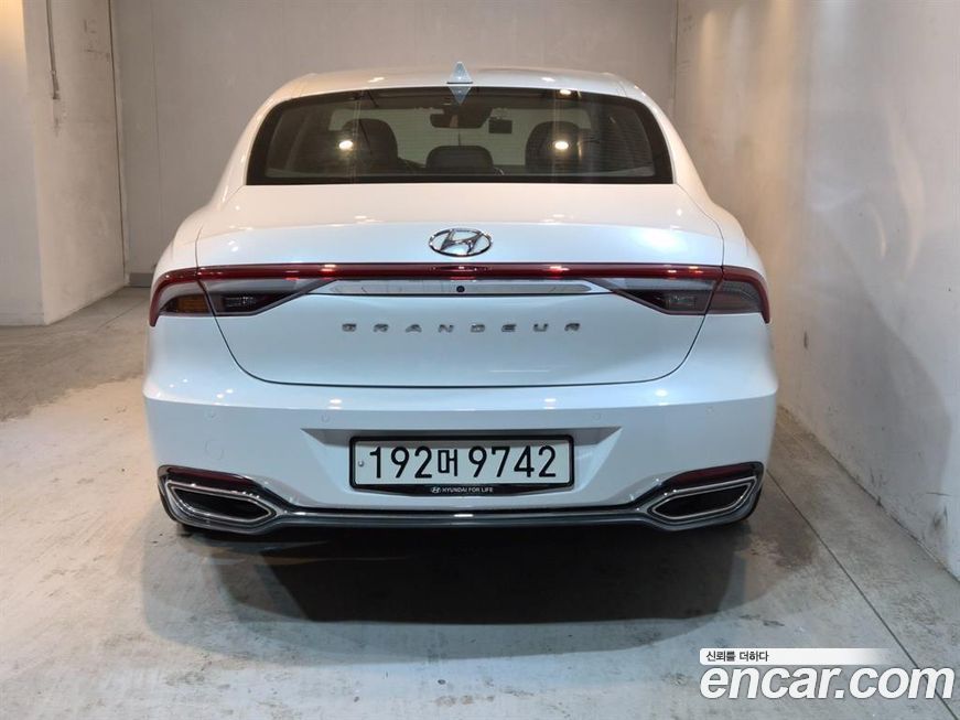 Hyundai Grandeur 2021