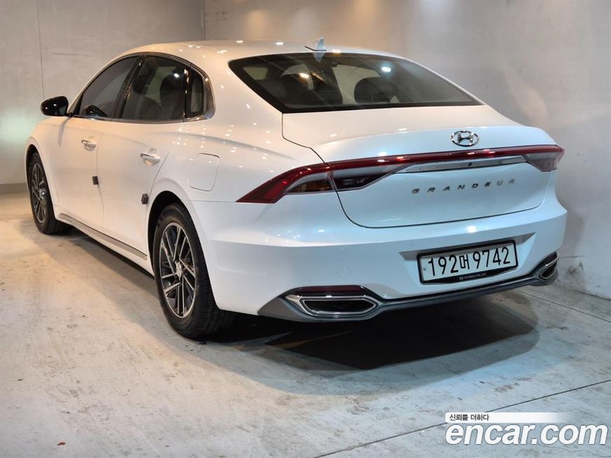 Hyundai Grandeur 2021