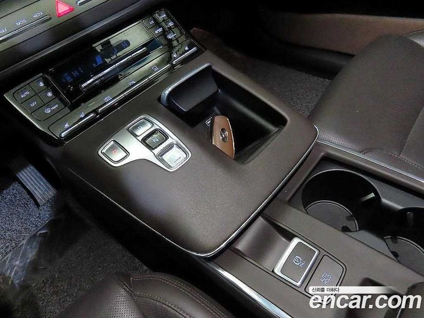 Hyundai Grandeur 2021