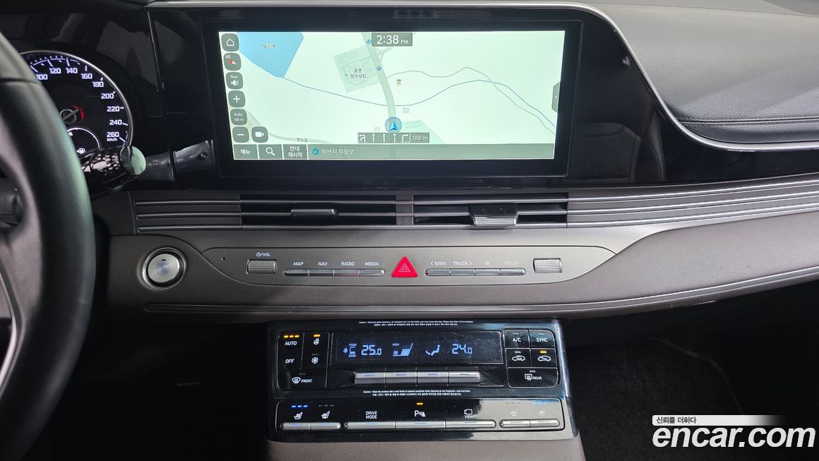 Hyundai Grandeur 2021