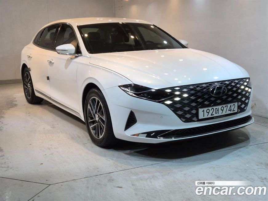 Hyundai Grandeur 2021