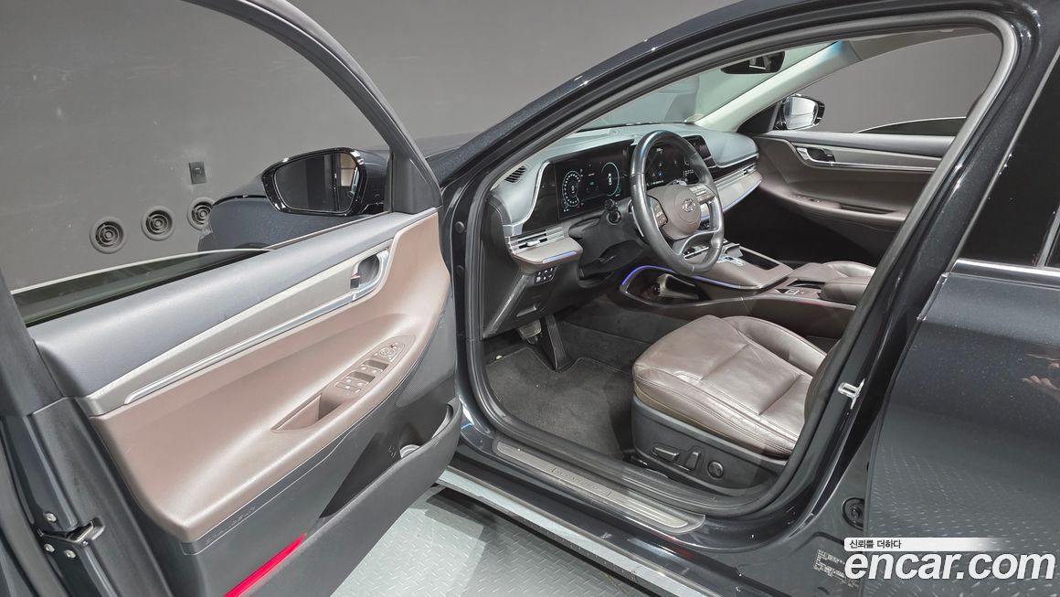 Hyundai Grandeur 2021