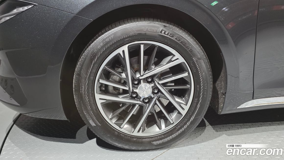 Hyundai Grandeur 2021