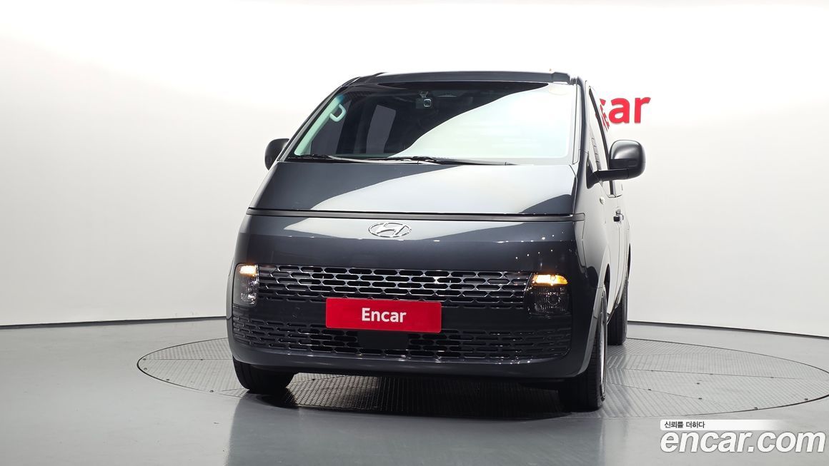 Hyundai Staria 2023