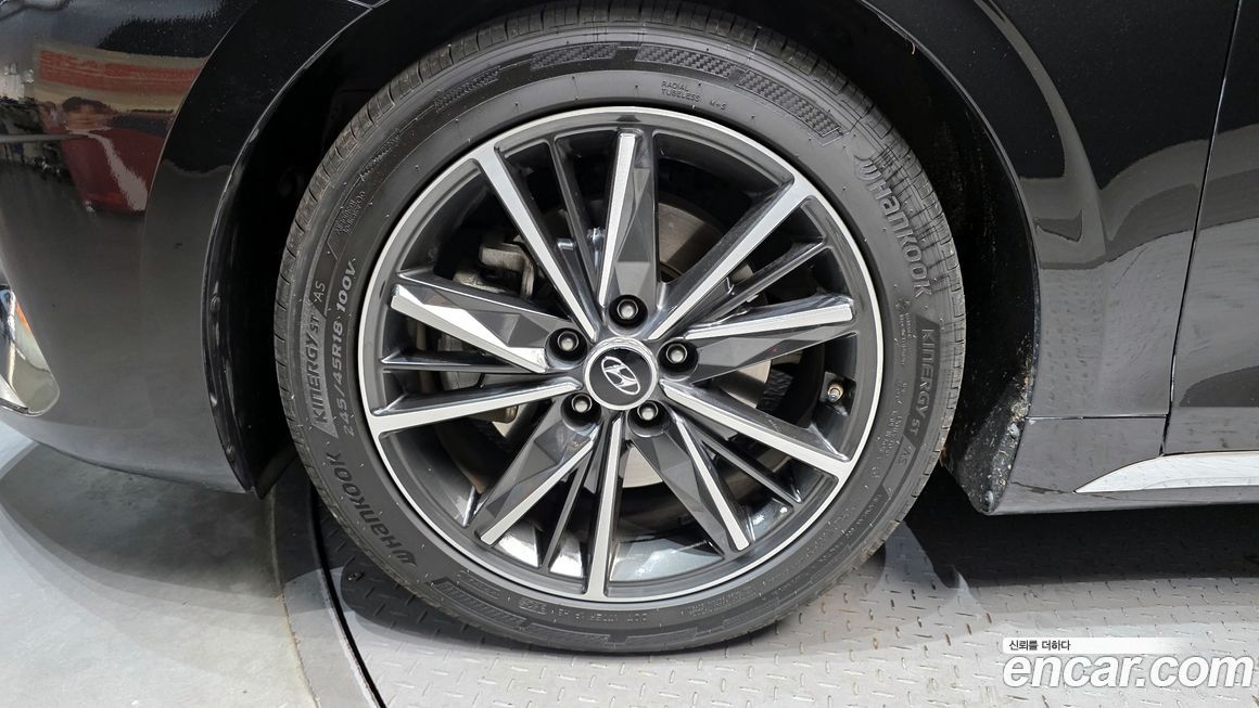 Hyundai Grandeur 2021