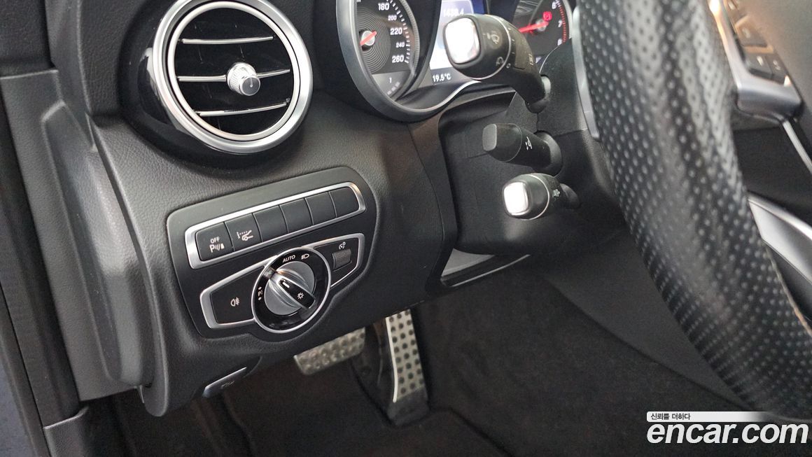 Mercedes-Benz C-Class 2017