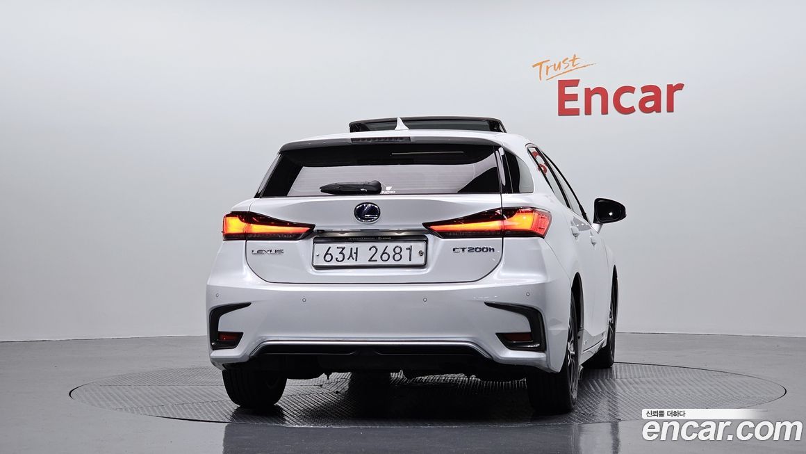 Lexus CT200h 2018