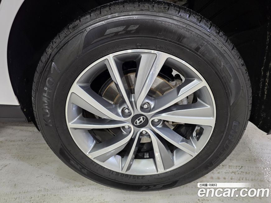 Hyundai Santafe 2019