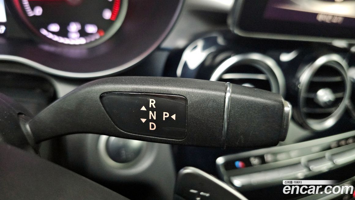 Mercedes-Benz C-Class 2017