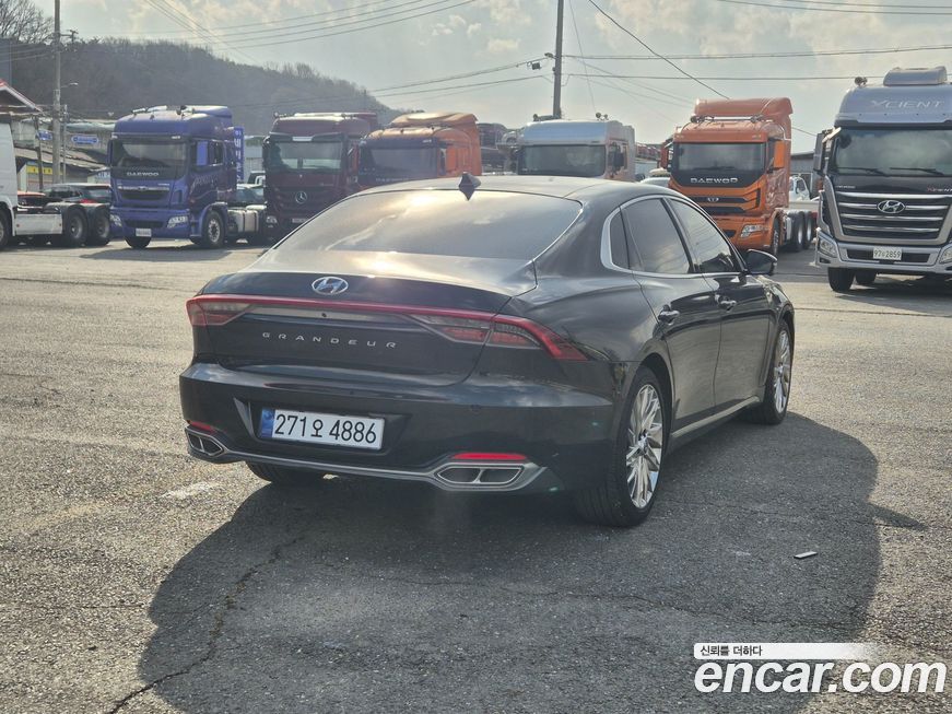 Hyundai Grandeur 2022