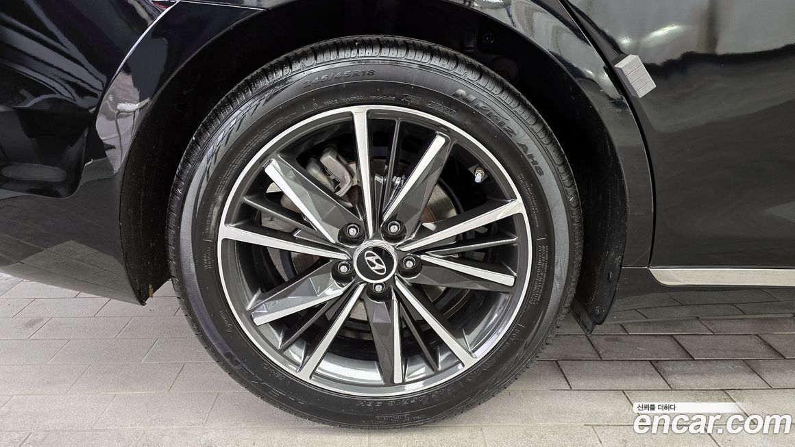 Hyundai Grandeur 2022