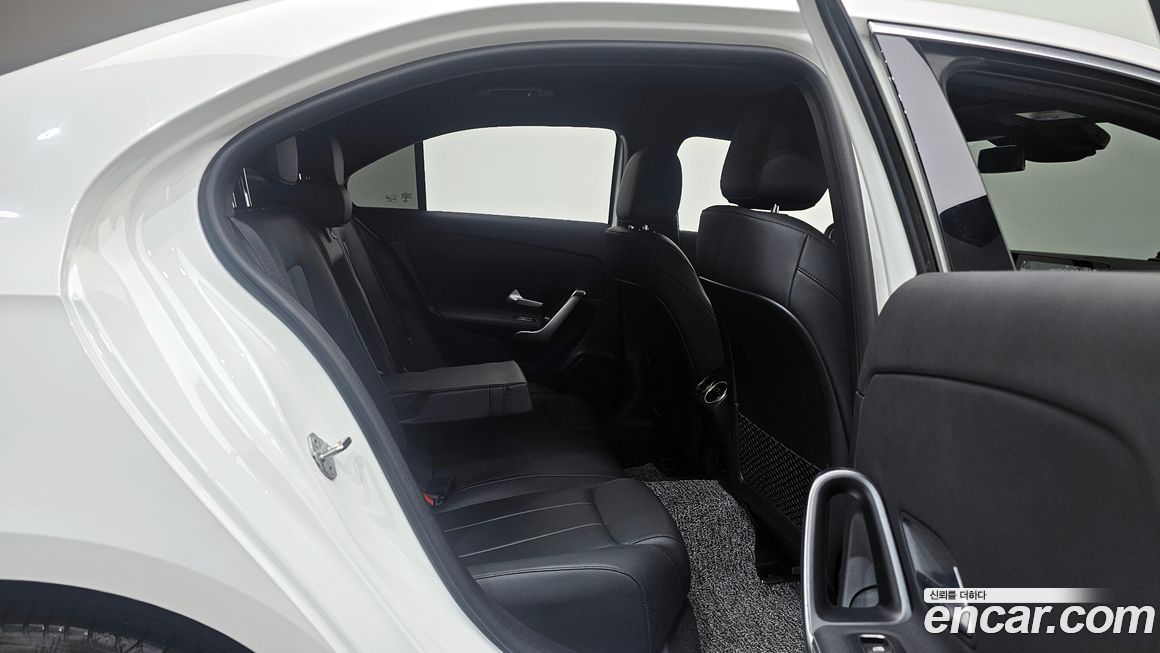 Mercedes-Benz A-Class 2022