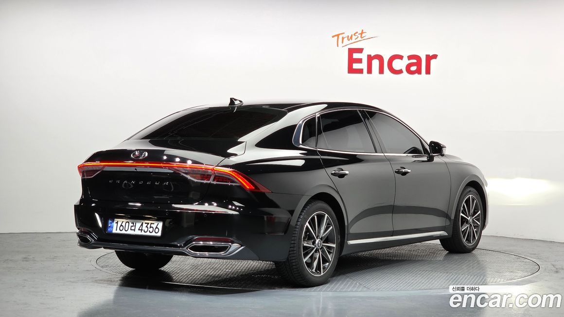 Hyundai Grandeur 2022