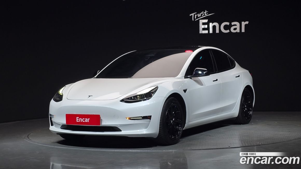 Tesla Model 3 2021