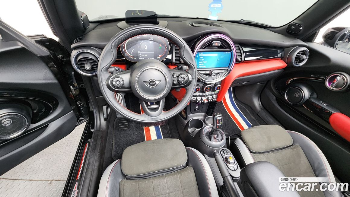 Mini Cooper Convertible 2021