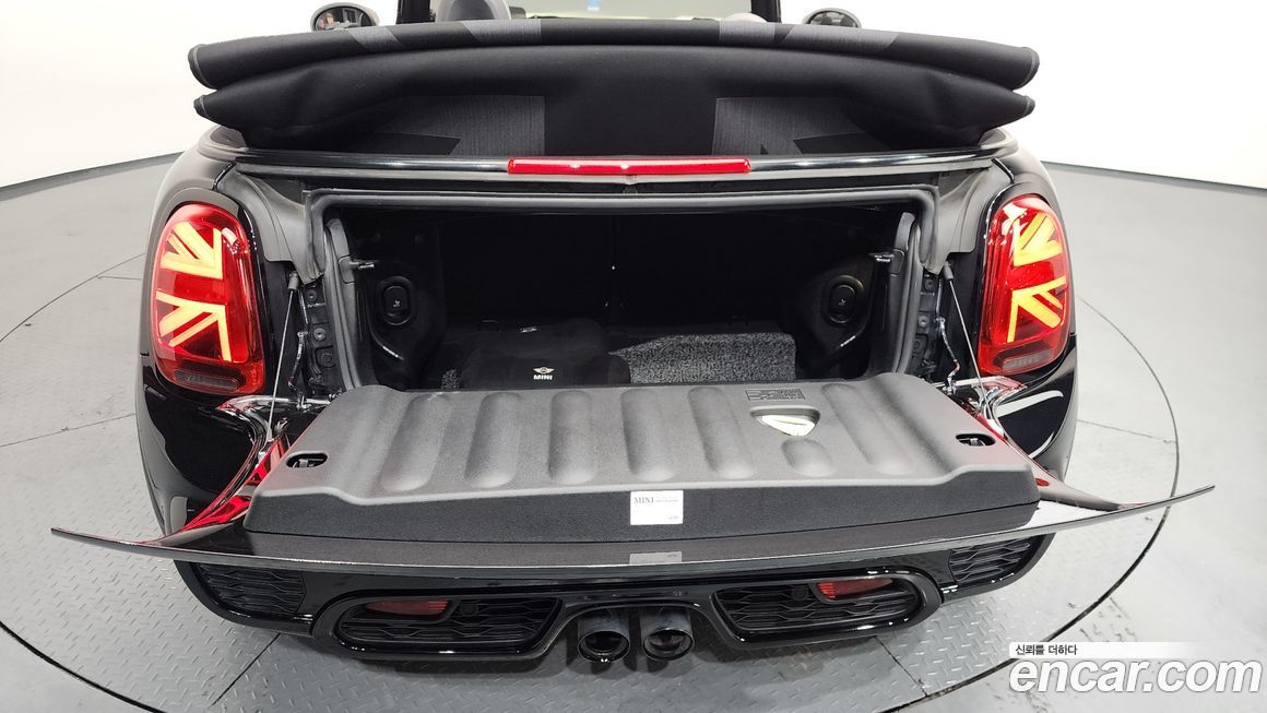 Mini Cooper Convertible 2021