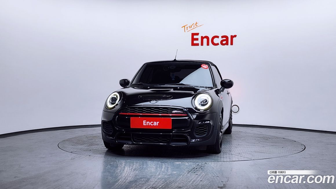 Mini Cooper Convertible 2021