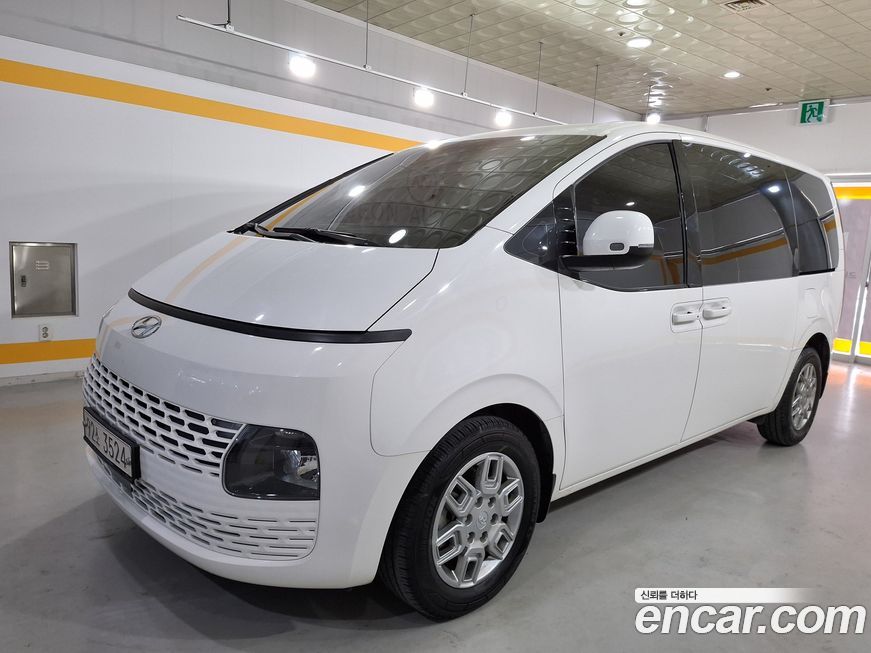 Hyundai Staria 2022