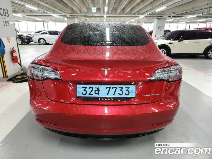 Tesla Model 3 2020