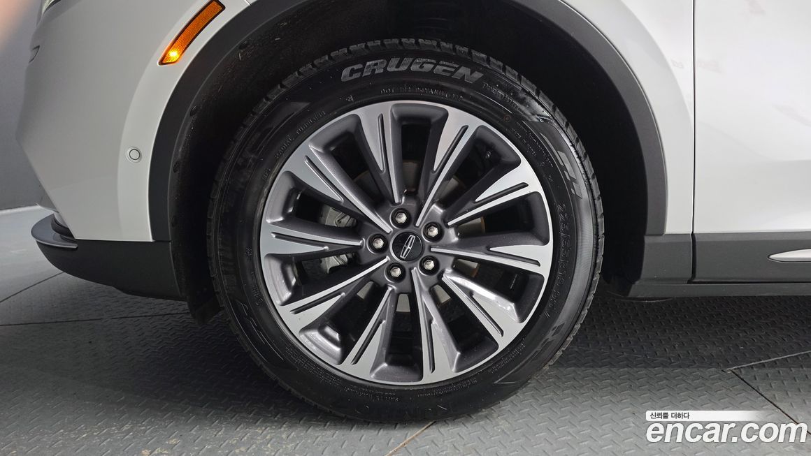 Lincoln Corsair 2020