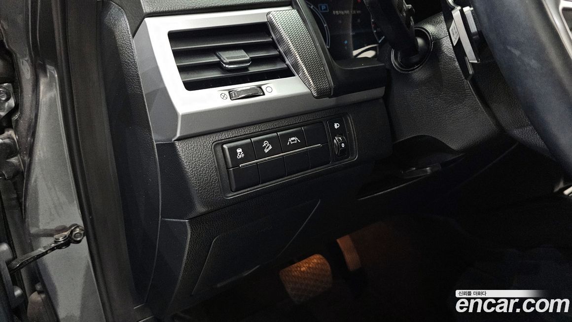 KG_Mobility_Ssangyong Rexton 2023