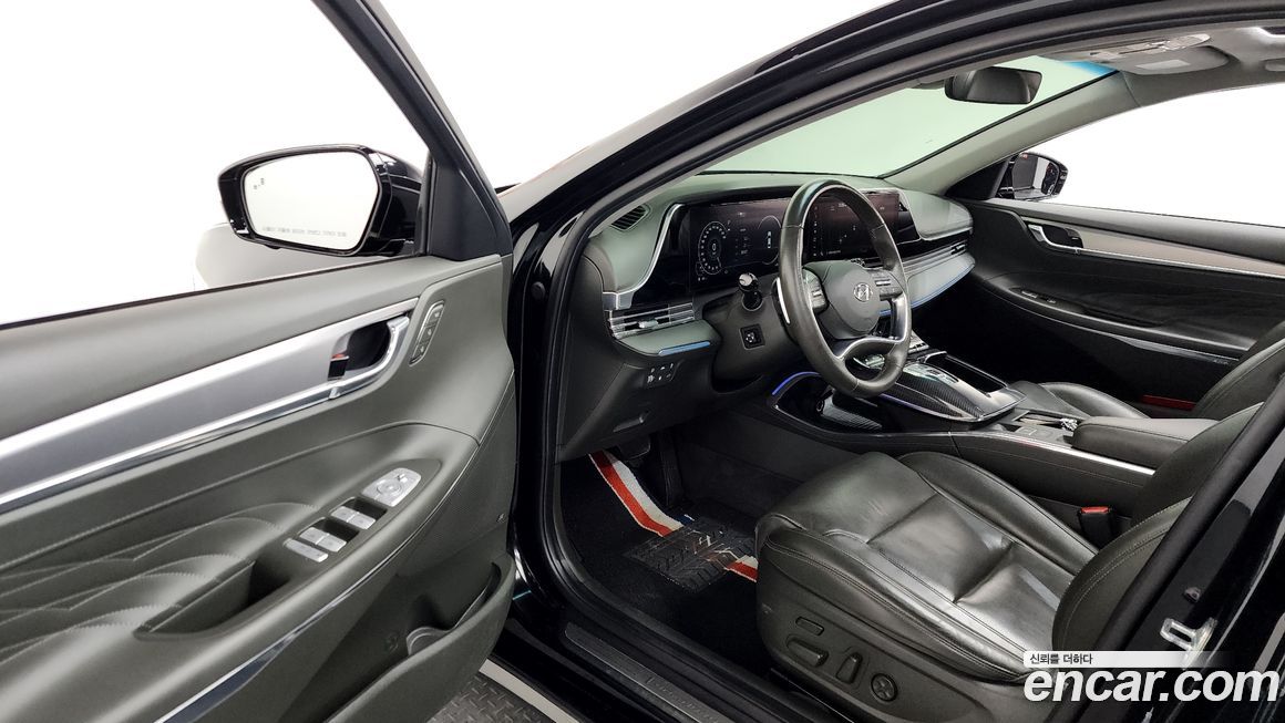 Hyundai Grandeur 2020