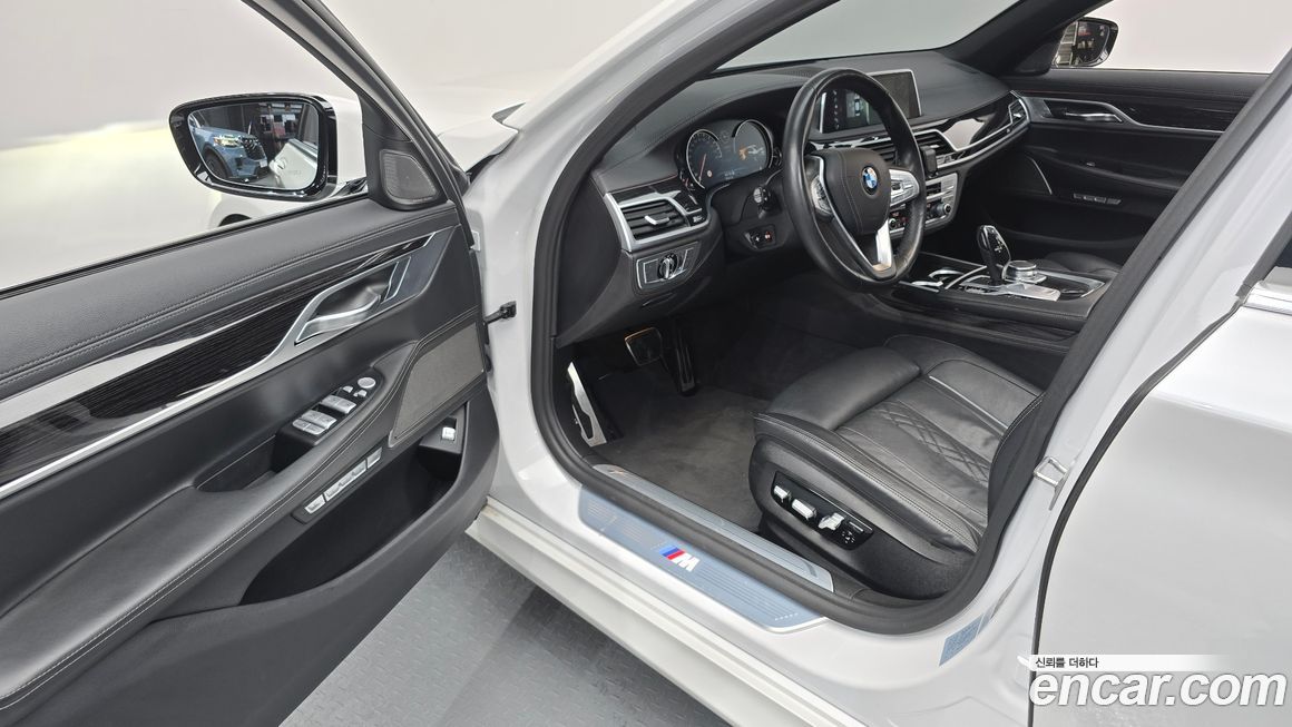BMW 7-Series 2018