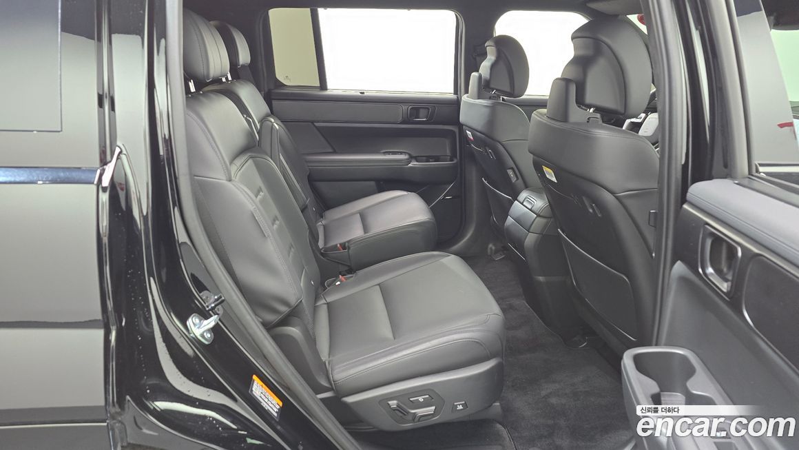 Hyundai Santafe 2025