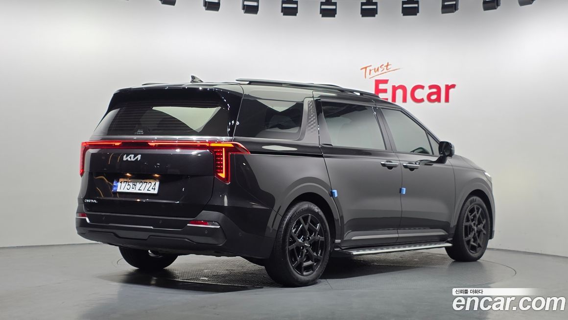 Kia Canival 2025