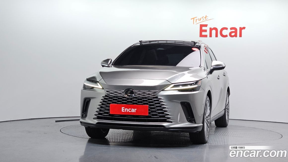 Lexus RX 2023