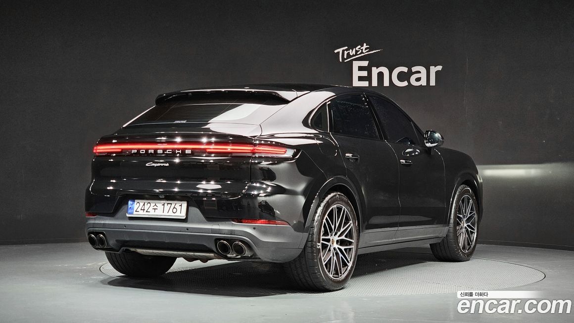 Porsche Cayenne 2024