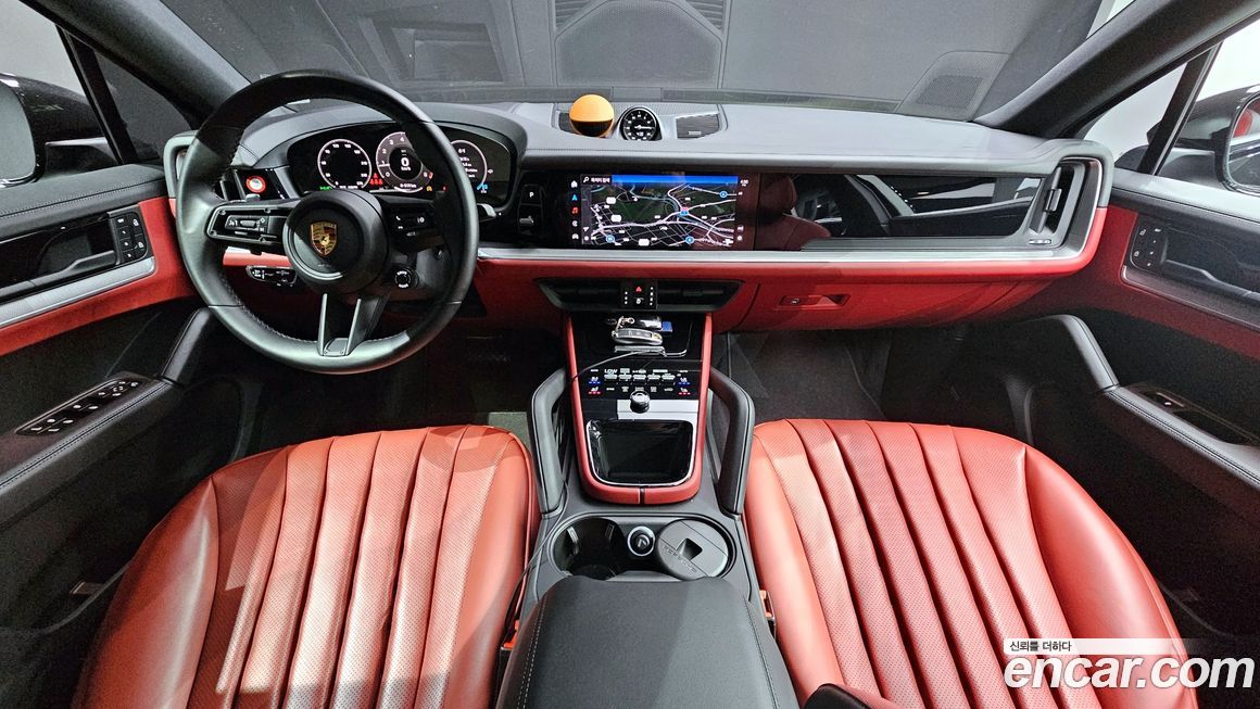 Porsche Cayenne 2024