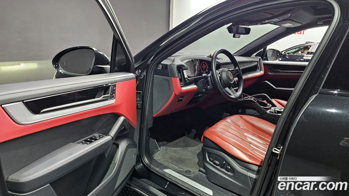 Porsche Cayenne 2024