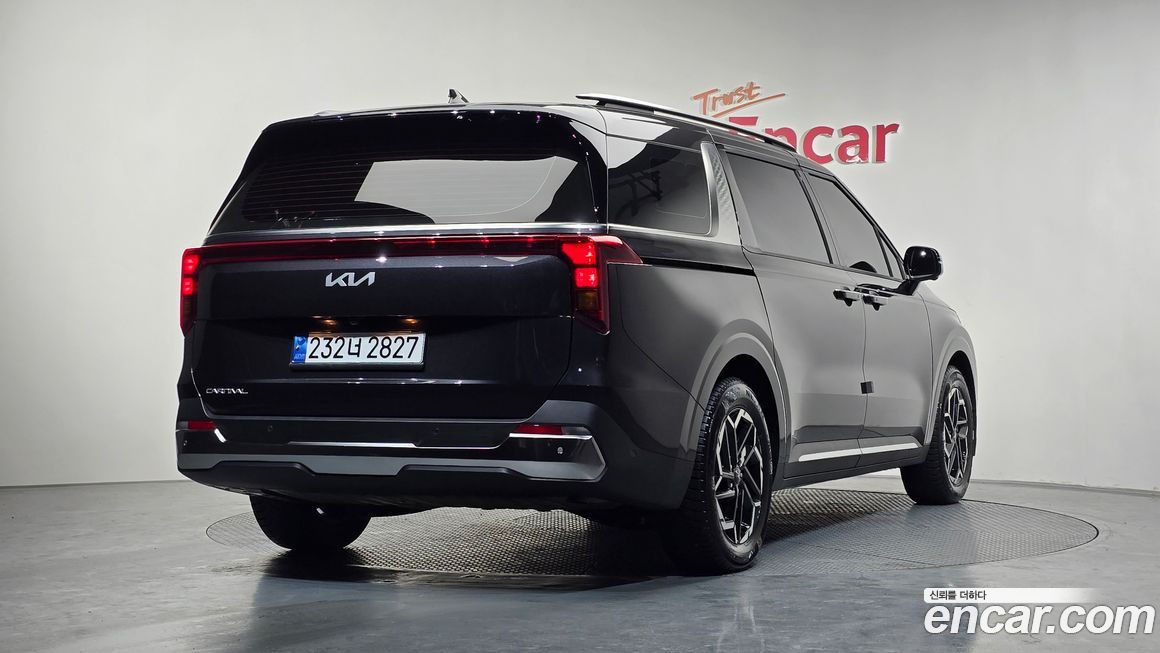 Kia Canival 2025