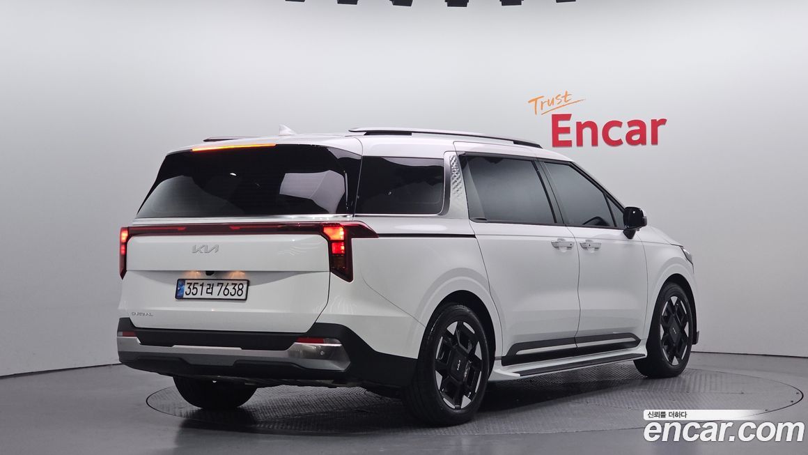 Kia Canival 2024
