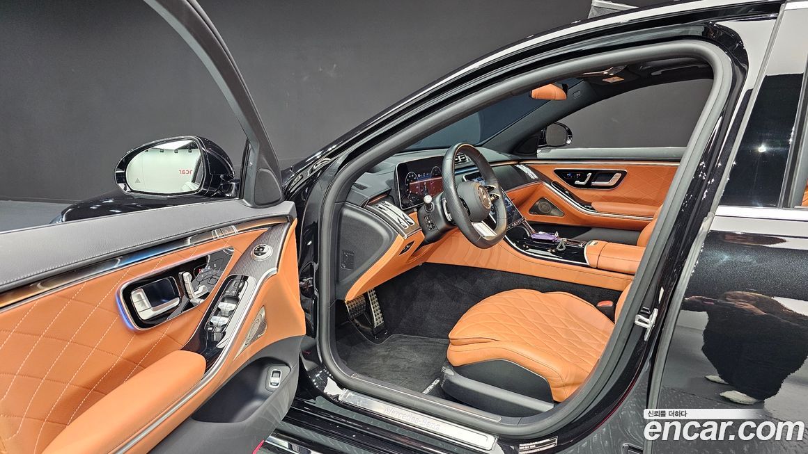 Mercedes-Benz S-Class 2023