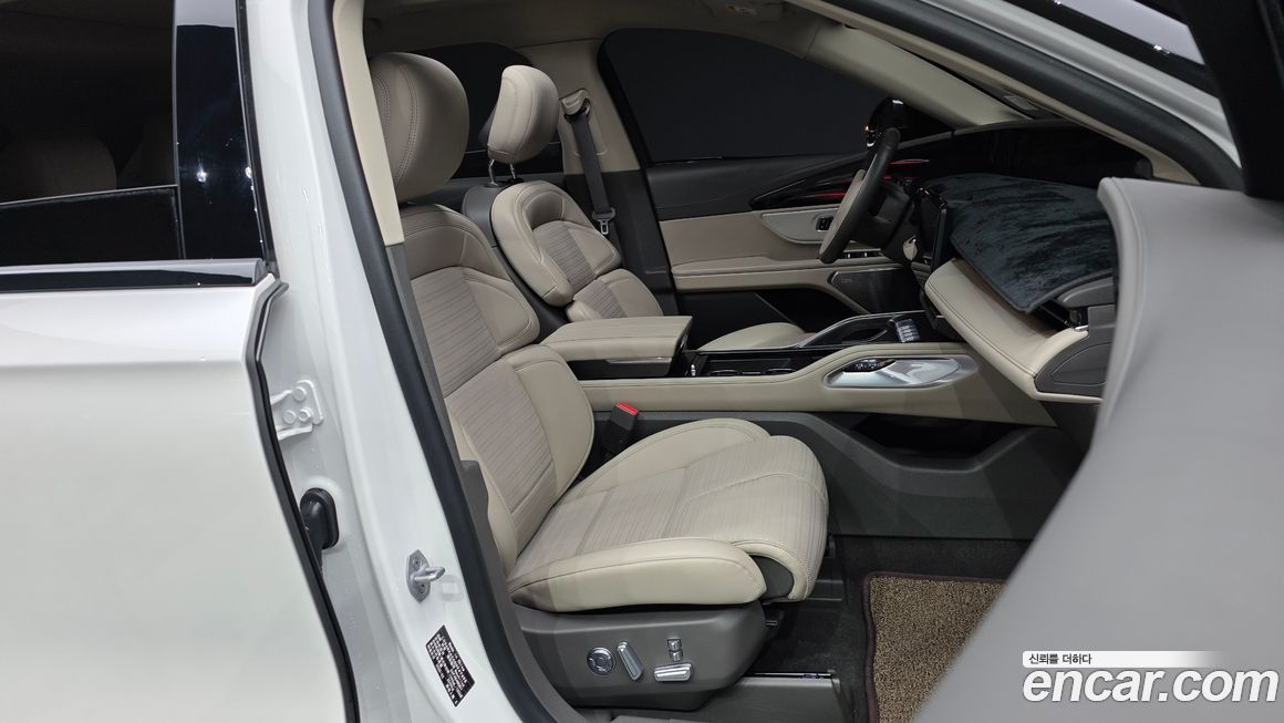 Lincoln Nautilus 2025