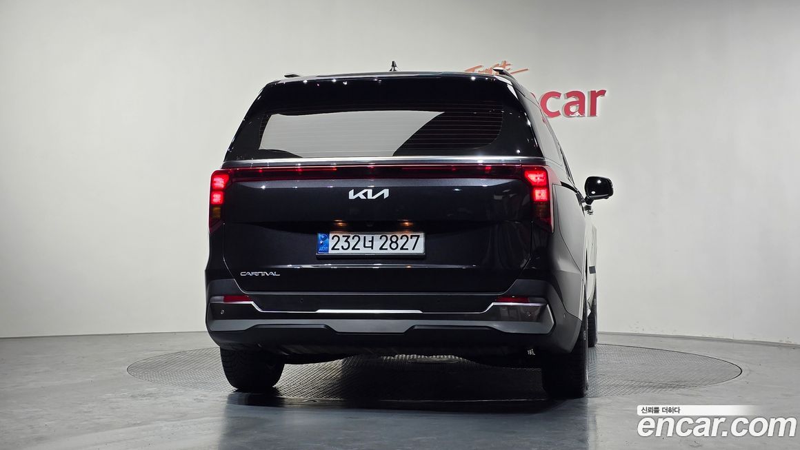 Kia Canival 2025