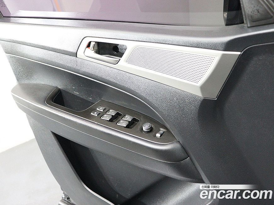 KG_Mobility_Ssangyong Rexton 2018