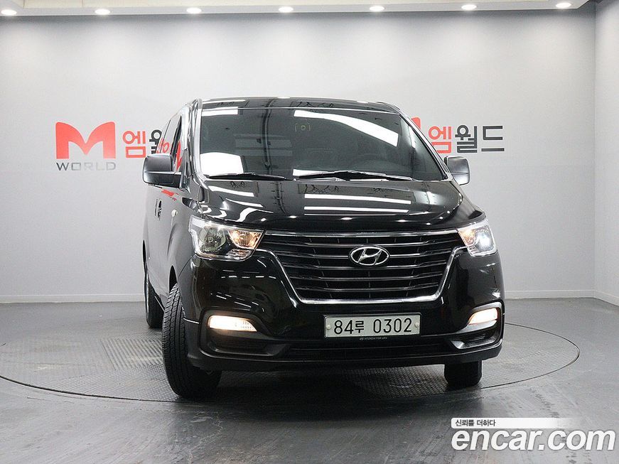 Hyundai Starex 2019