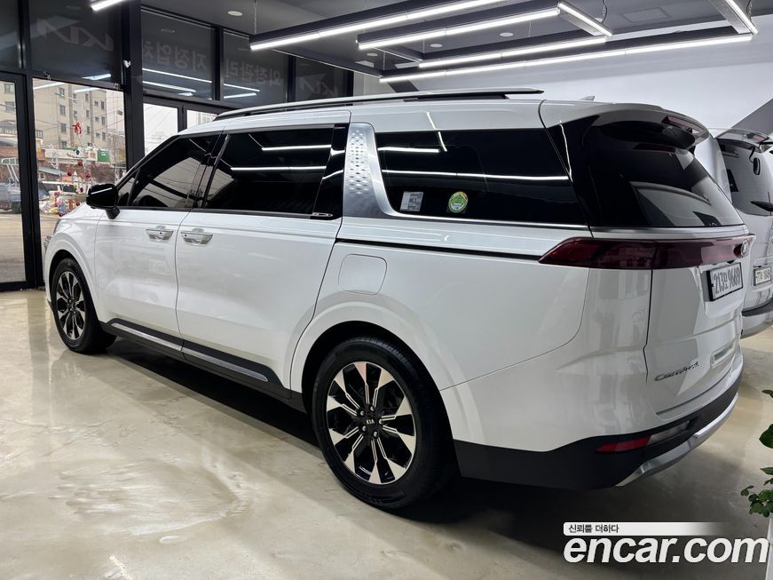 Kia Canival 2021
