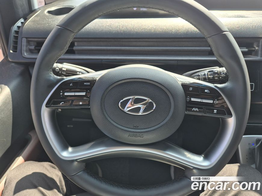 Hyundai Staria 2023