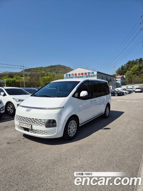 Hyundai Staria 2023