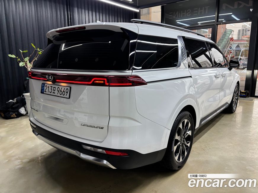 Kia Canival 2021