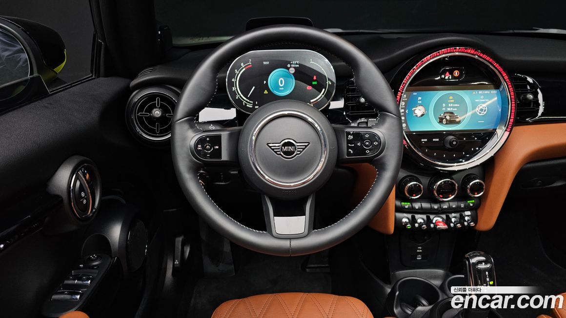 Mini Cooper Convertible 2024