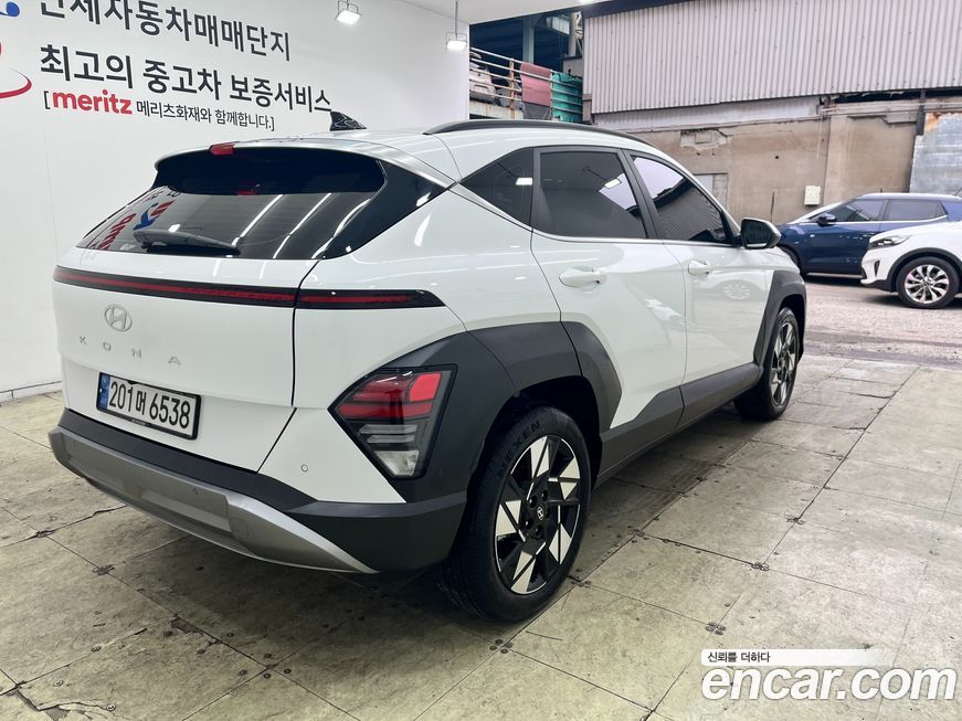 Hyundai Kona 2025