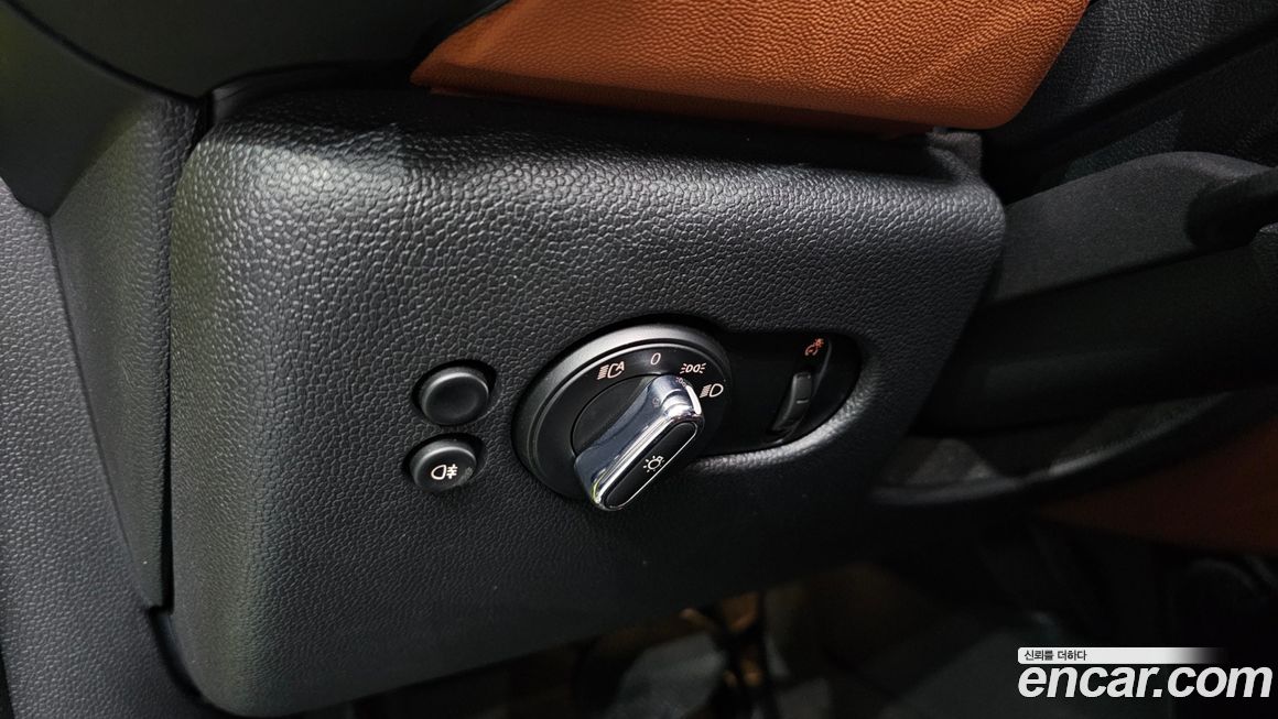 Mini Cooper Convertible 2024