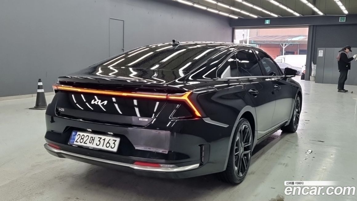 Kia K8 2025