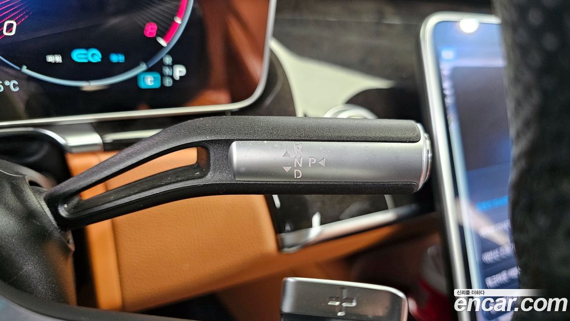 Mercedes-Benz S-Class 2021